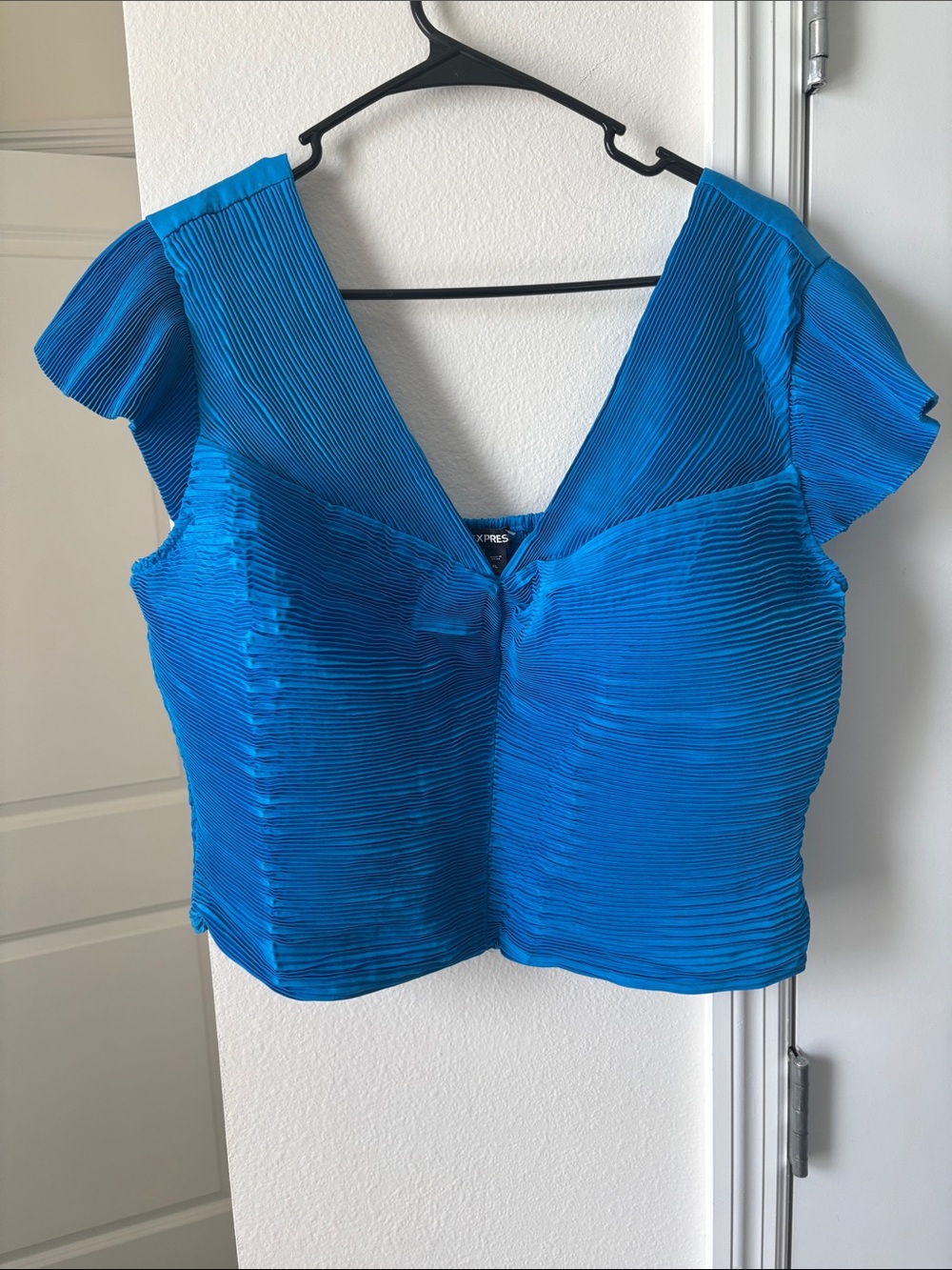 Express Women's Electric Blue Pleated V-Neck Crop Top